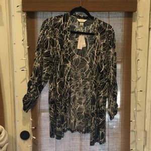 Cj Banks black and White jacket. Light weight. NWT